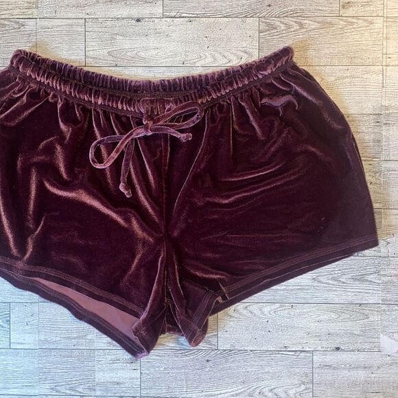 VS Pink, Retro, Burgundy/Wine, Velvet, Lounge/Sleep Shorts - Picture 10 of 11